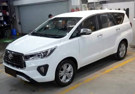 Innova Crysta